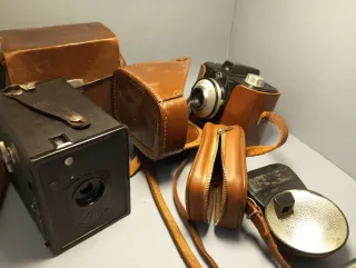 2 fotocamere AGFA con custodie