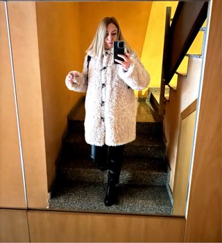 Abrigo pelo sintético Only talla M