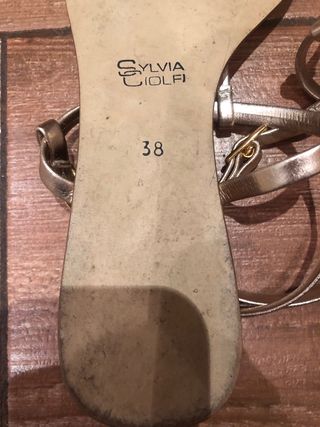 Sandalias doradas El Corte Inglés Talla 38