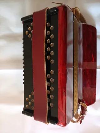 Acordeón Hohner Concerto II 72 bajos