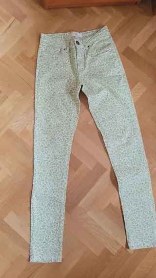 Pantalones vaqueros estampados elásticos