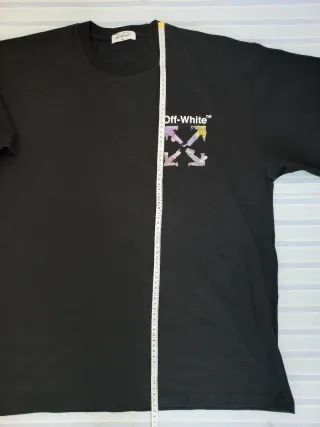 Camiseta Off-White Negra con Logo Multicolor