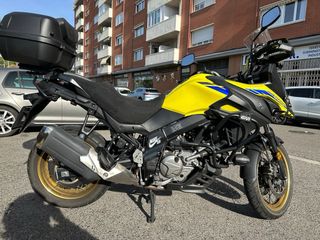 Suzuki V-Strom 650 XT 2023 9850km Amarilla