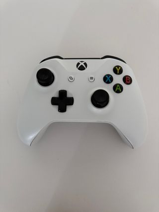 Xbox One S 1TB Bianca + Controller + Giochi