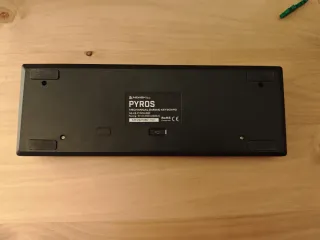 Teclado Mecánico bluetooth Newskill