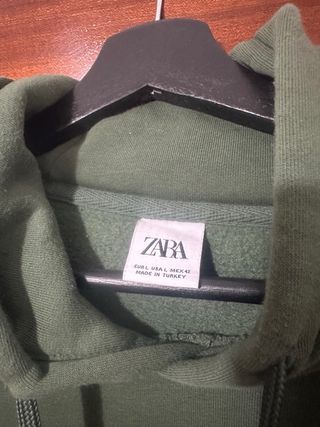 Sudadera Zara Verde Militar Talla L