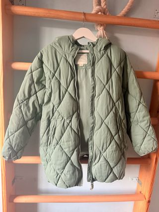 Abrigo acolchado verde 122-128 cm
