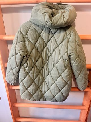 Abrigo acolchado verde 122-128 cm