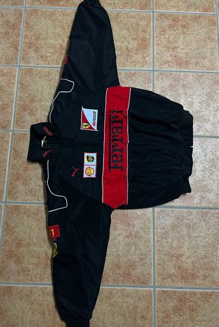 Chaqueta Ferrari Negra Talla M