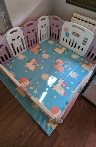 Parque infantil precioso