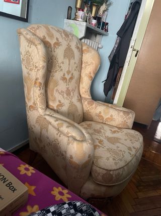 Poltrona barocca tessuto e legno