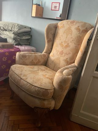 Poltrona barocca tessuto e legno