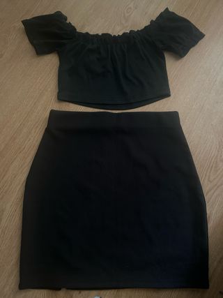 2 tops rayas ,1 top blanco ,conjunto de top-falda