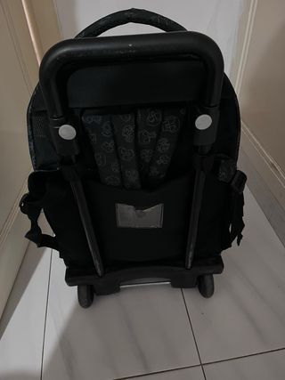 Mochila infantil con ruedas