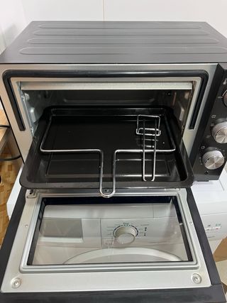 Horno Eléctrico Becken 30L Negro