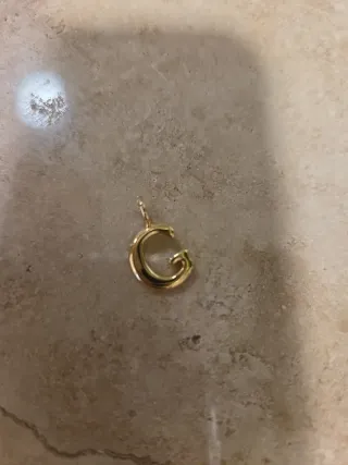 Colgante letra G oro 16k