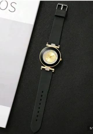 Reloj DG Dorado y Negro con Cristales