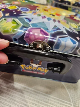 Lote Bulk  1000 cartas + maletin metálico Pokémon