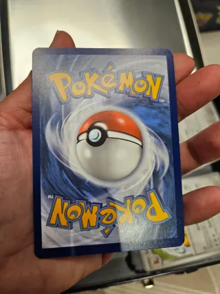 Lote Bulk  1000 cartas + maletin metálico Pokémon