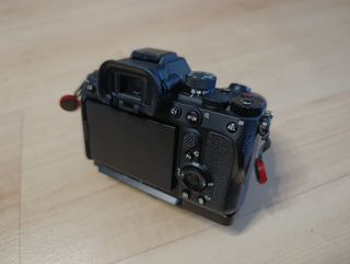 Sony a7 IV Corpo + treppiede smallrig