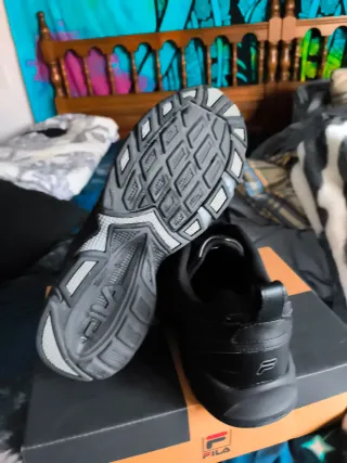 Zapatillas Nuevas Fila Connect Talla 43.