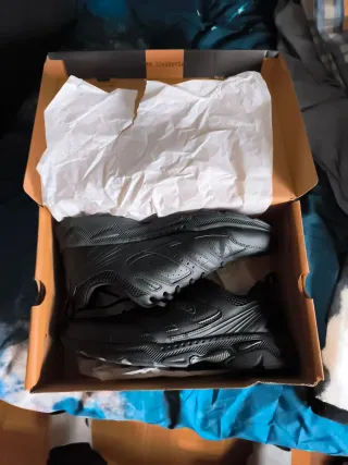 Zapatillas Nuevas Fila Connect Talla 43.