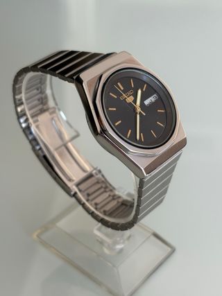 Seiko 5 Automático Vintage Dial Negro (6349-7000)