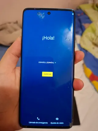 Motorola Neo 30 e OPPO A80 Nero