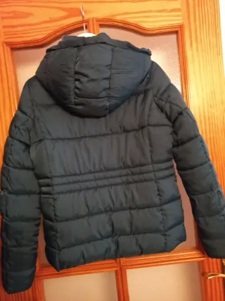 Cazadora acolchada verde botella T.36