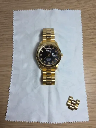 Orologio Lotus Freedom oro con quadrante nero