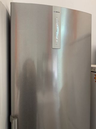 Nevera Bosch plateada