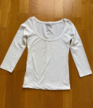 Preciosa camiseta de Mango blanca TS
