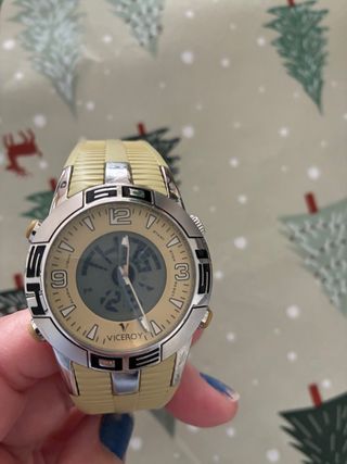 Reloj Viceroy Beige y Plateado
