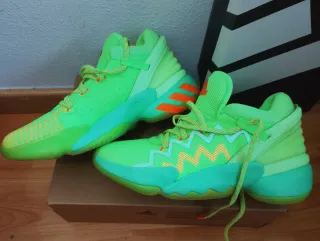 Adidas Talla 42 y 1/2 "colección"