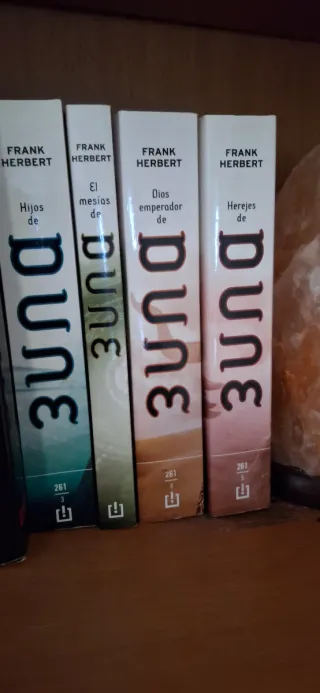Cuatro libros de la saga dune