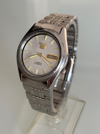 Seiko 5 Vintage Automático – 7009-876J