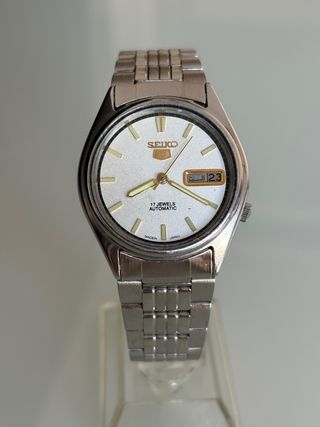 Seiko 5 Vintage Automático – 7009-876J