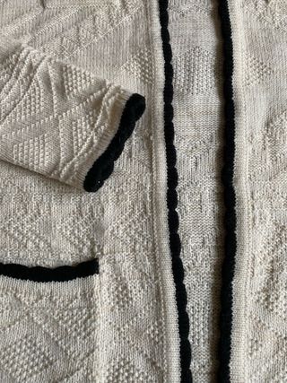 Cardigan Amichi Beige Fibras Doradas