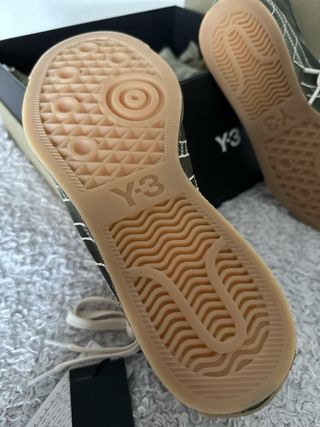 Zapatillas Adidas Y-3 Nizza Hi Beige/Verde Oliva.