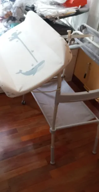 Cambiador de bebé con funda