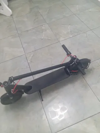 Patinete Eléctrico Negro