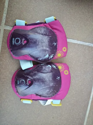 Patines en línea T. 34-37 y protecciones