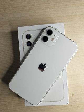 iPhone 11 128GB Bianco Batteria 96%