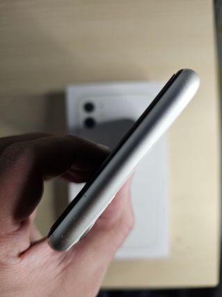 iPhone 11 128GB Bianco Batteria 96%