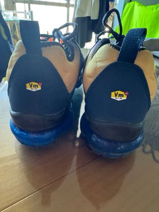 Nike Air VaporMax Plus Morado Dorado