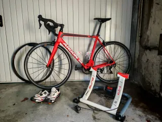 Bicicleta de carretera Argon 18 Roja + rodillo