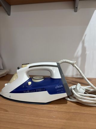 Plancha de vapor Ufesa Selecta 2700W