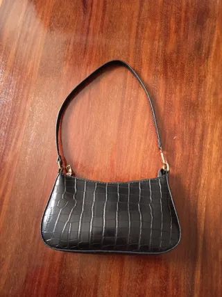 Bolso negro piel sintética
