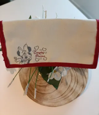 Neceser Minnie Mouse con Corazones