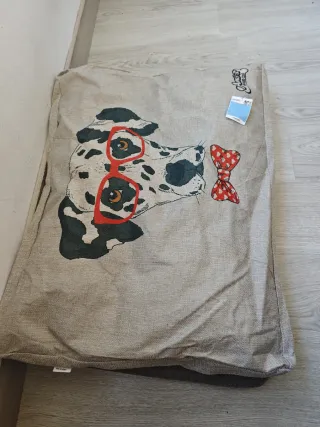 Camas para perro con diferentes diseños y tamaños